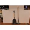 Image 1 : * Shovel - Broom