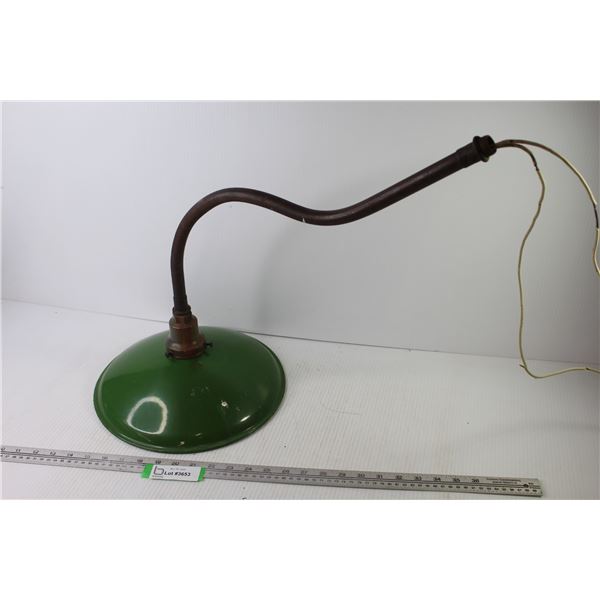 Green Porcelain Yard Light
