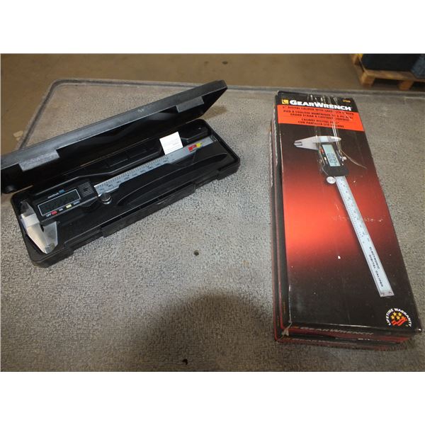3 Digital Calipers