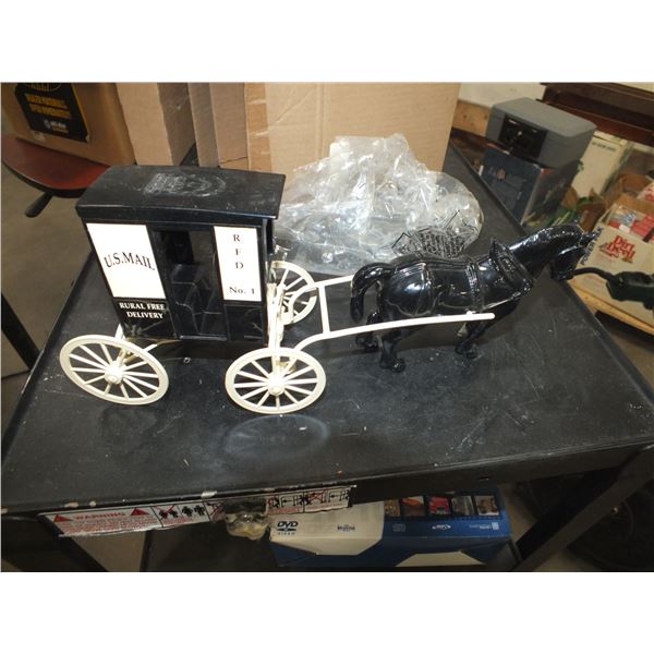 Die Cast US Mail Horse & Carriage