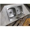 Image 1 : 2 Bay Stainless Steel Sink w/ Counter top