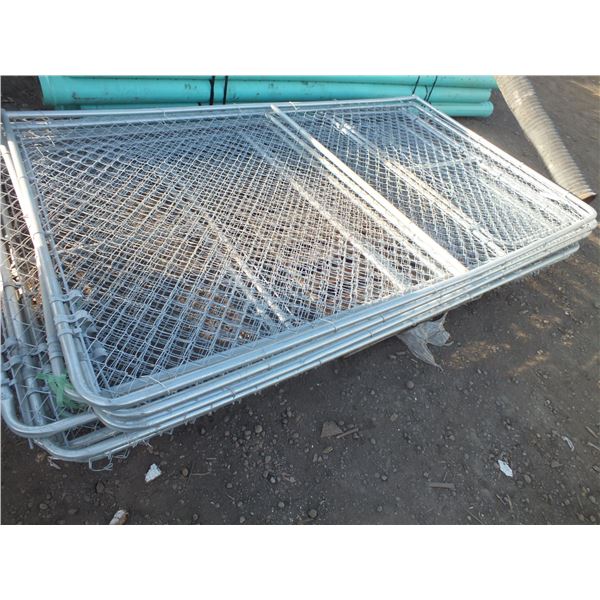 7pcs of Chain Link Fence Panels