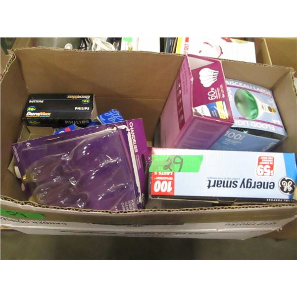 BOX C/W ASSORTED LIGHT BULBS