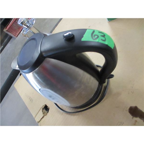 FREIGHT DAMAGE (AS IS):  HAMILTON BEACH COFFEE POT