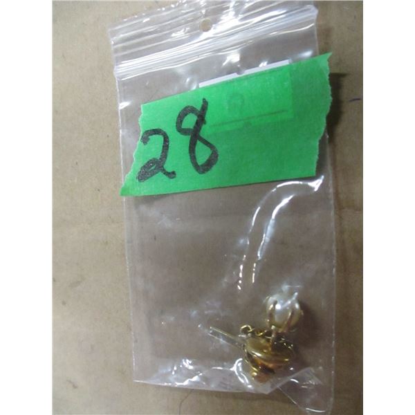 MEN'S TIE CLIP C/W PEARL