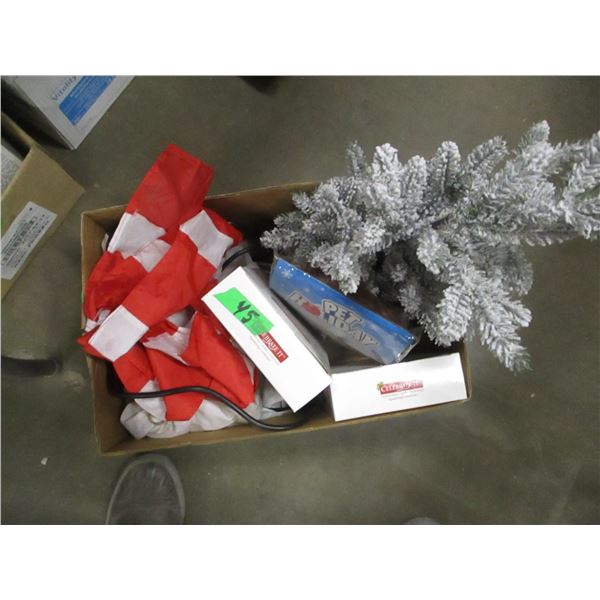 BOX C/W CHRISTMAS DECORATIONS & SNOWMAN SUIT