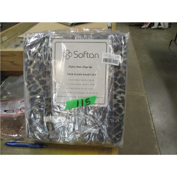 FREIGHT DAMAGE (AS IS):  TWIN PLUSH 5 PIECE SHEET SET