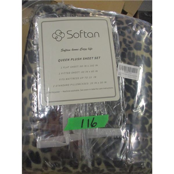 FREIGHT DAMAGE (AS IS):  QUEEN PLUSH 5 PIECE SHEET SET