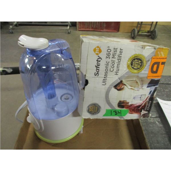 FREIGHT DAMAGE (AS IS):  ULTRASONIC COOL MIST HUMIDIFIER