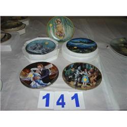 (5) DECORATIVE PLATES
