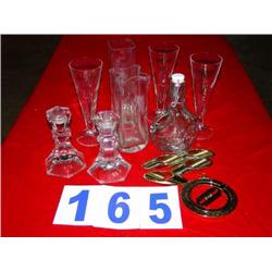 BOX LOT 14 PIECES OF GLASSWARE