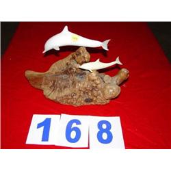 FIGURINE WITH DOLPHINS