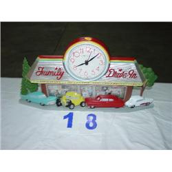 FAMILY DRIVE IN CLOCK