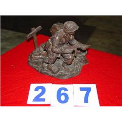 BRONZE VIETNAM FIGURINE "JUST LANDING"