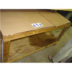 WOODEN WORK TABLE WITH VISE