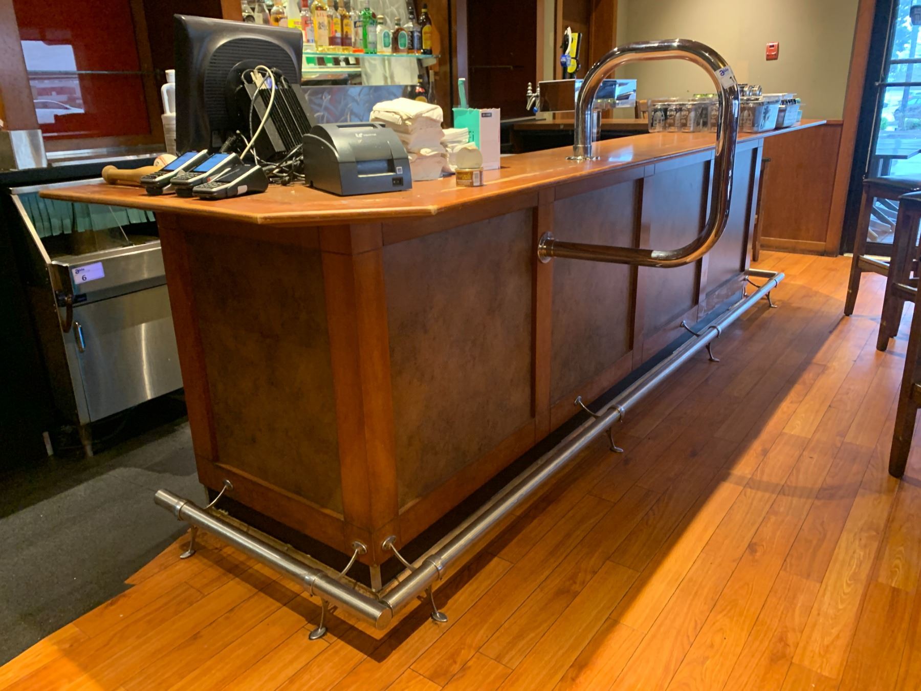 Bar Counter Railing 4 CHROME COMMERCIAL BAR RAILINGS - Able Auctions