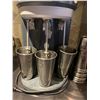 Image 2 : HAMILTON BEACH COMMERCIAL 3 STATION SHAKE MAKER WITH CUPS