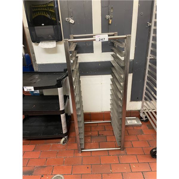 15 SECTION COMMERCIAL ALUMINUM BAKERS RACK *NO BAKING SHEETS*