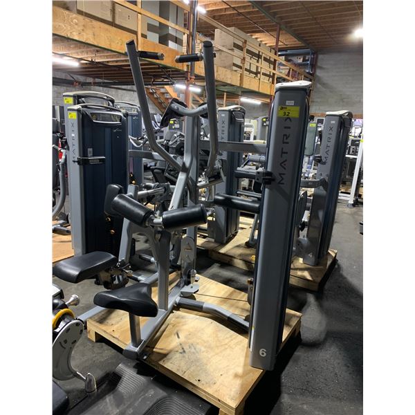 MATRIX COMMERCIAL LATERAL PULL DOWN WITH 230LB CAPACITY & DIGITAL ...