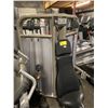 Image 2 : LIFE FITNESS COMMERCIAL SHOULDER PRESS WITH 75LB CAPACITY