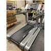 Image 2 : LIFE FITNESS 95TI FLEXDECK COMMERCIAL 120V ELECTRIC TREADMILL WITH CARDIO THEATER REMOTE