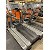 Image 2 : LIFE FITNESS 95TI FLEXDECK COMMERCIAL 120V ELECTRIC TREADMILL *PARTS ONLY MAY NEED REPAIRS*