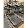 Image 2 : LIFE FITNESS 95T FLEXDECK COMMERCIAL 120V ELECTRIC TREADMILL WITH DIGITAL DISPLAY *TESTED & IN