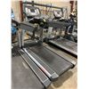 Image 2 : LIFE FITNESS 95T FLEXDECK COMMERCIAL 120V ELECTRIC TREADMILL WITH DIGITAL DISPLAY *TESTED & IN