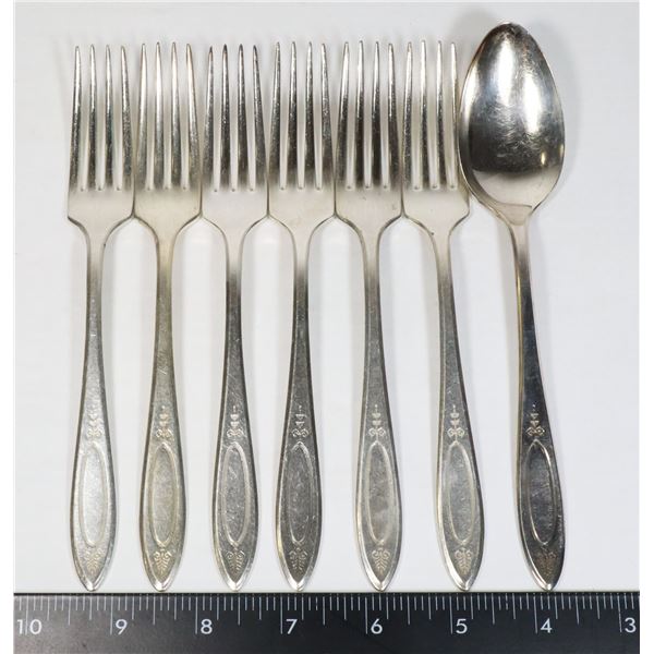 BUNDLE OF COMMUNITY PLATE SILVER PLATED (6 FORKS, 1 SPOON)