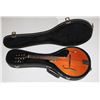 Image 1 : VESTER MANDOLIN WITH HARD CASE. MODEL HM-60N