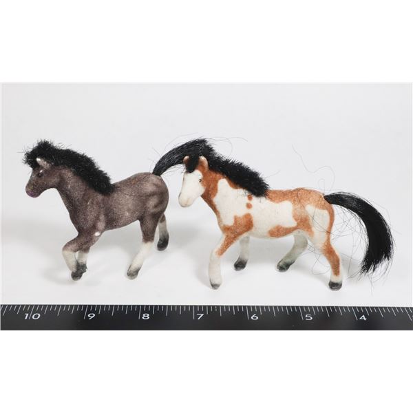 LOT OF 2 FLOCKED PLASTIC HORSES