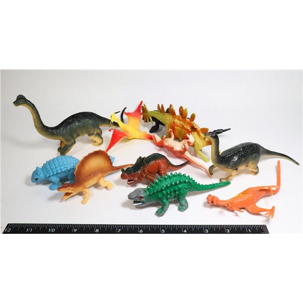 LOT OF MOSTLY VINTAGE DINOSAUR TOYS