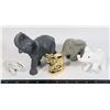 Image 1 : 4 CERAMIC, 1 STUFFED ELEPHANTS - "TRUNKS UP"