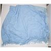 Image 1 : VINTAGE CHENILLE BEDSPREAD FULL/DOUBLE SKY BLUE