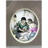 Image 3 : FRAMED ANTIQUE MURILLO PRINT PORCELAIN MINI