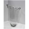 Image 3 : VERY LARGE CONTEMPORARY CLEAR VASE