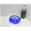 Image 1 : BLUE ETCHED GLASS ASHTRAY