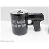Image 2 : HAND PISTOL GO AHEAD MAKE MY DAY COFFEE MUG
