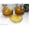 Image 2 : ANOTHER LOT OF DECOR - TIGGER JAR, 12 AMBER GLASS BOWLS & MORE