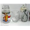 Image 6 : ANOTHER LOT OF DECOR - TIGGER JAR, 12 AMBER GLASS BOWLS & MORE