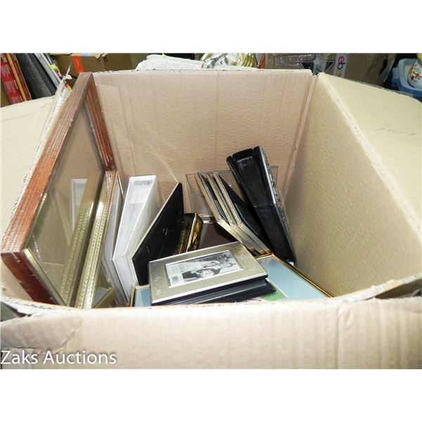 BOX OF PHOTO FRAMES AND PHOTO ALBUMS - ESTATE
