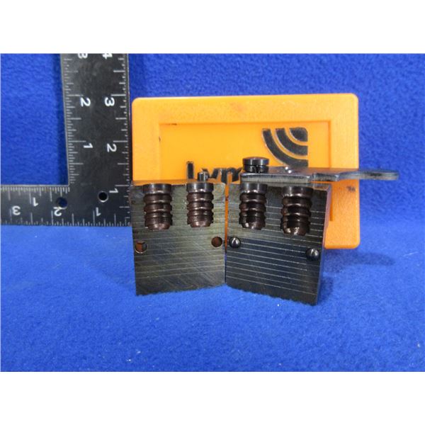 Lyman 38/357 2 Cavity Bullet Mold # 358495