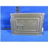 Image 2 : 30 M1 Military Metal Ammo Box - 10" x 7" x 3 1/2"