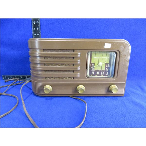 Vintage Stromberg-Carlson Radio Receiver - Model 561