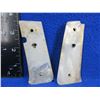 Image 2 : 22 LR Llama Ivory Like Pistol Grips
