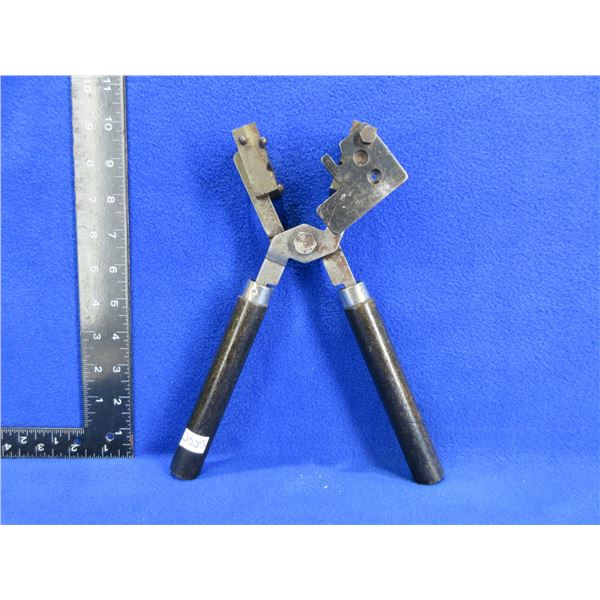 RCBS 7MM 2 Cavity Bullet Mold with Handles