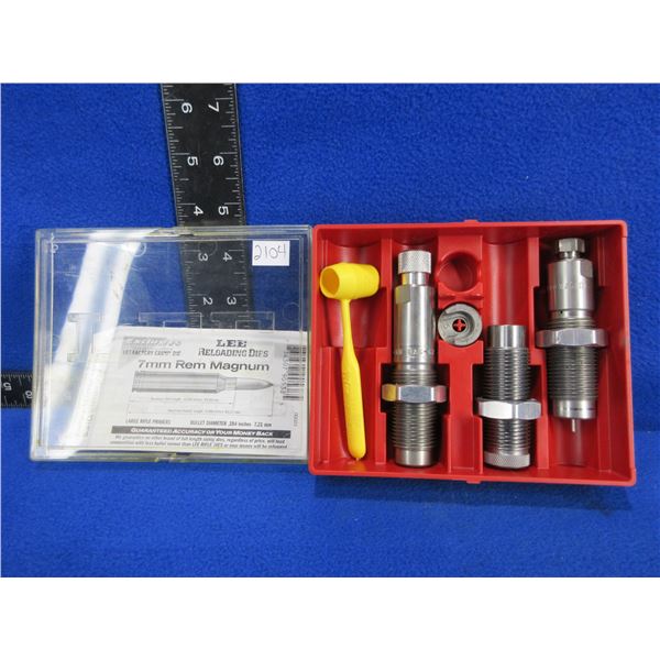 LEE 7MM Rem. Mag 3 Die Set with # 5 Shellholder