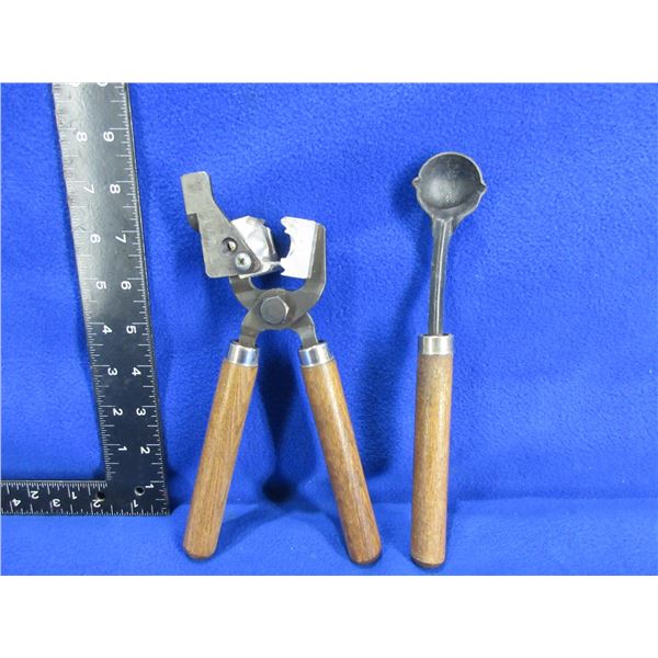 Lee 50 Cal. Single Cavity Bullet Mold and Lead Ladle