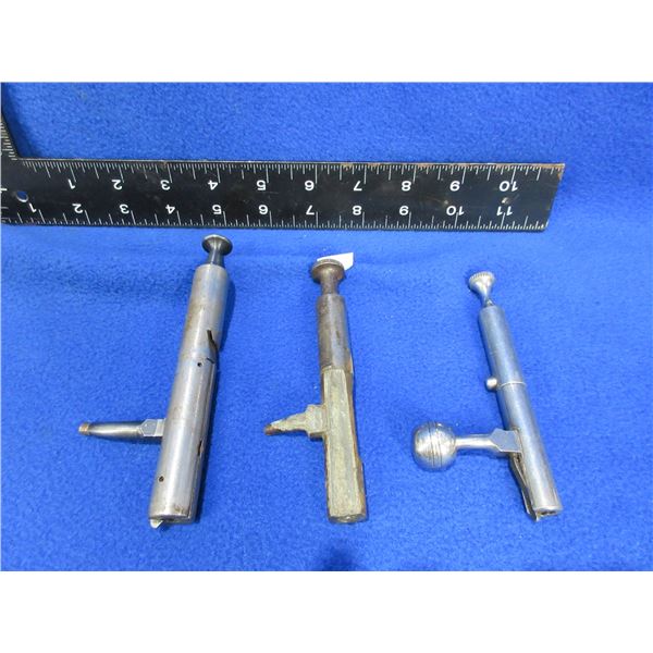 3 Bolts - 1 is a Cooey, 2 are Unknown