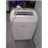Image 6 : General Electric GMR06AAPAWW Mini Refrigerator & LG LP0817WSR Portable Air Conditioner